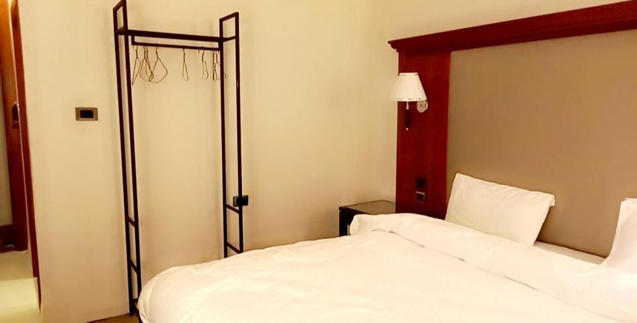 P.A.S.H.A Boutique Hotel アンマン エクステリア 写真